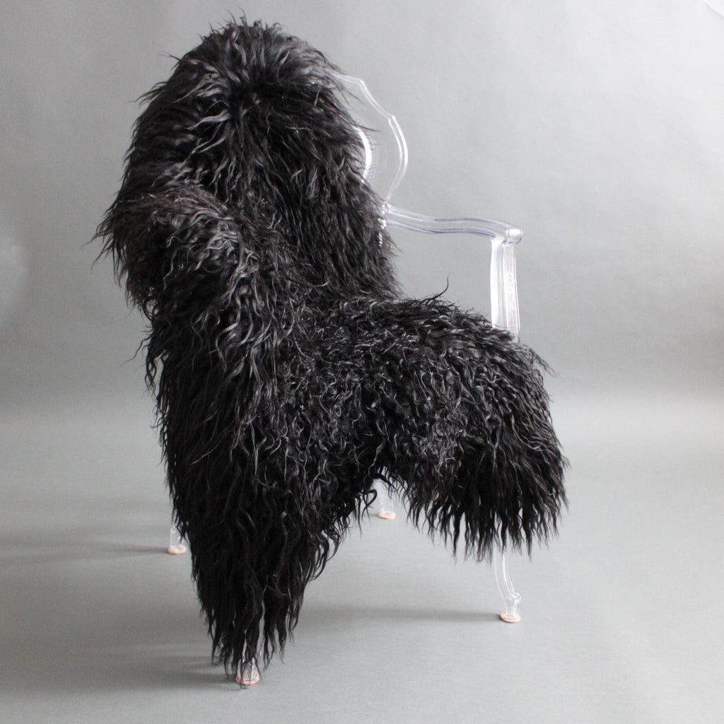 Natural Curly Icelandic Sheepskin Rug Black
